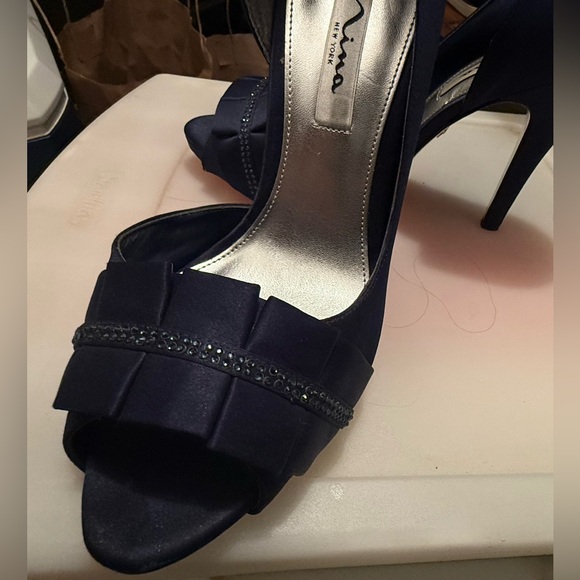 Elegant Navy Blue Peep-Toe Heels - Picture 16 of 17